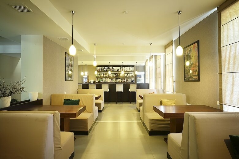 Hotel And Spa Crystal