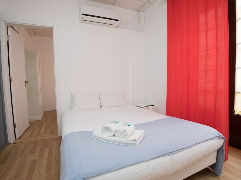 Hotel Peters Guesthouse - Al
