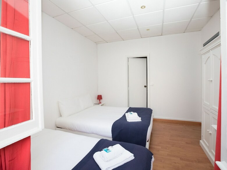 Hotel Peters Guesthouse - Al