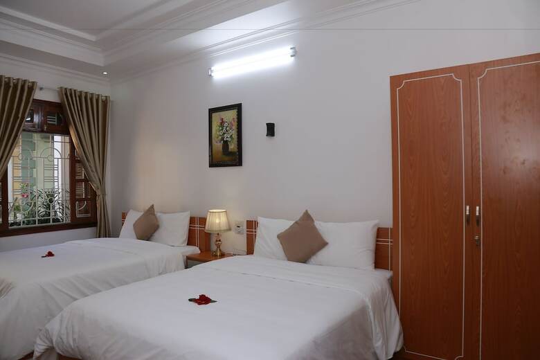 Moon & Sun Hotel