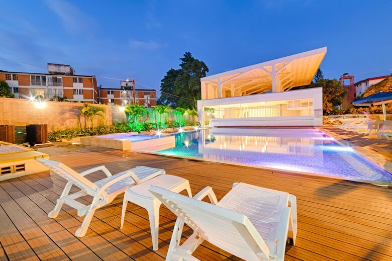 Hotel Ms Blue 66 Plus