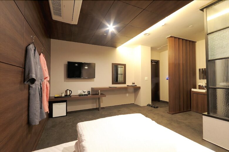 Nenne Boutique Hotel