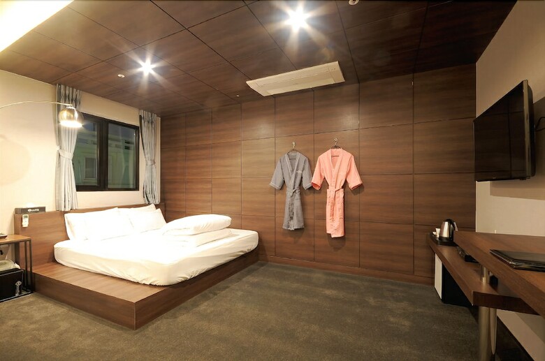 Nenne Boutique Hotel