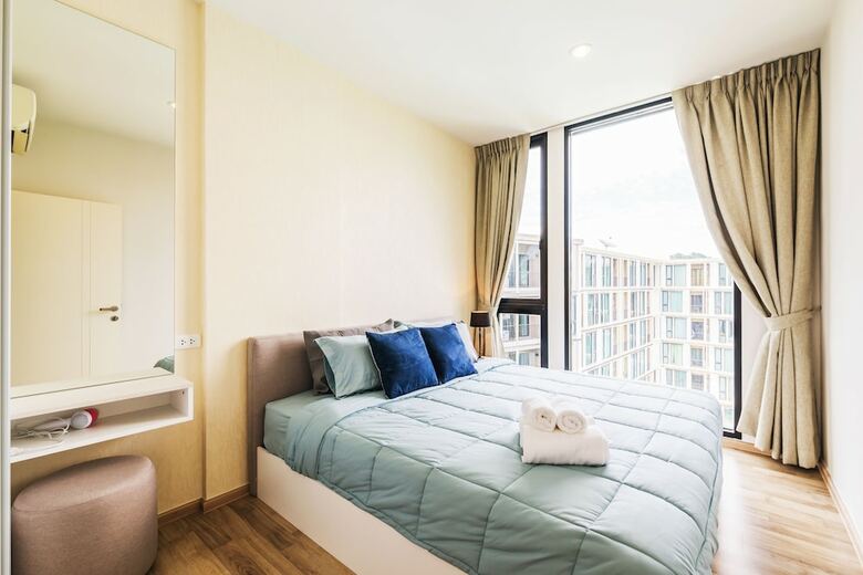 The Base Uptown By Favstay