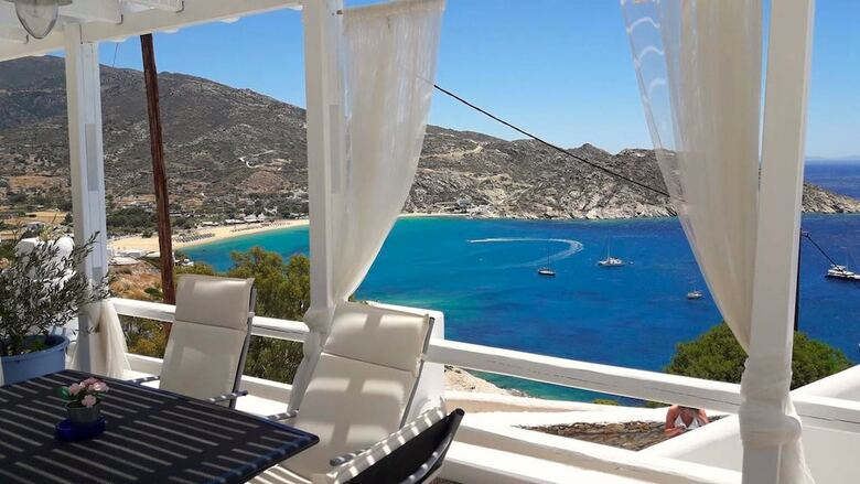 Petradi Hotel
