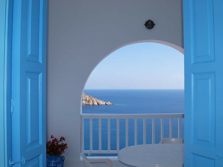 Petradi Hotel