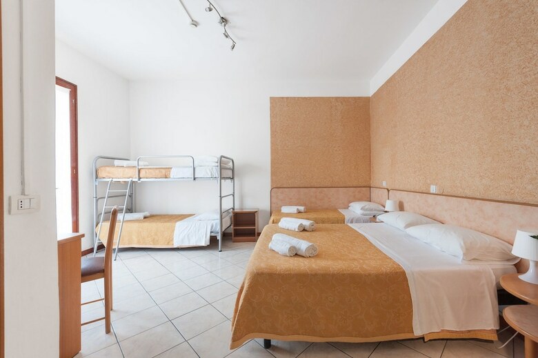 Regina Hotel E Ristorante