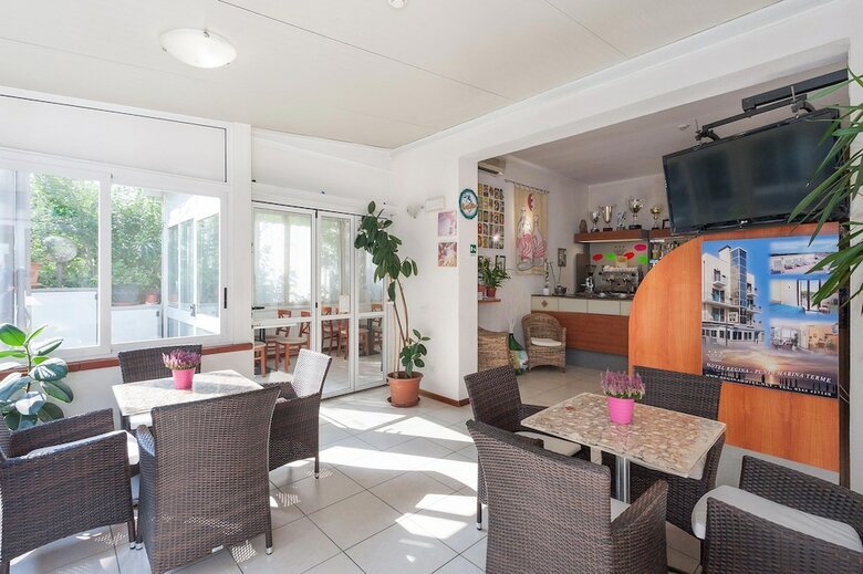 Regina Hotel E Ristorante