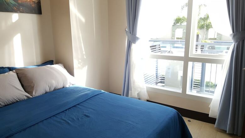 Aparthotel Newtown Blvd