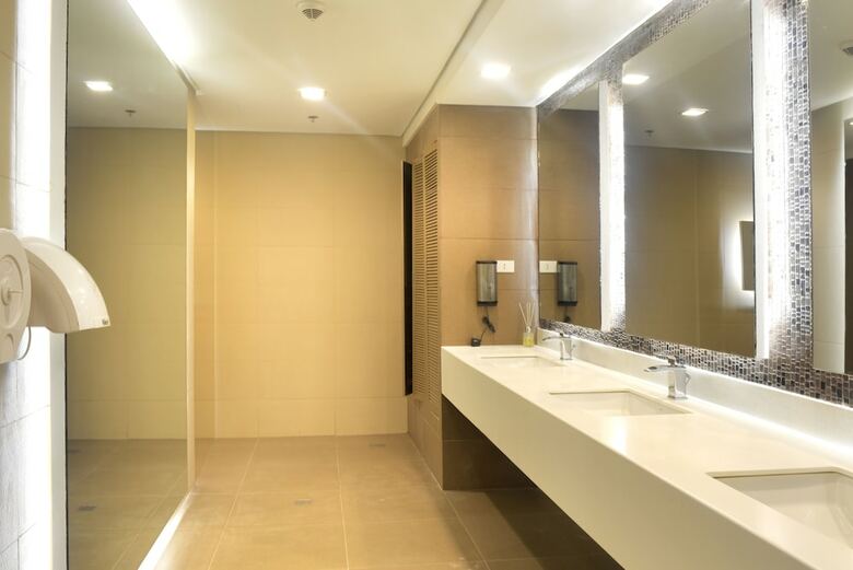 Aparthotel Newtown Blvd