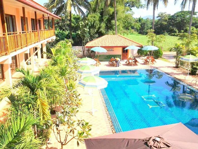 Hotel Siam Tara Resort