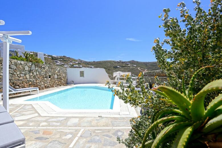 Seablue Villas
