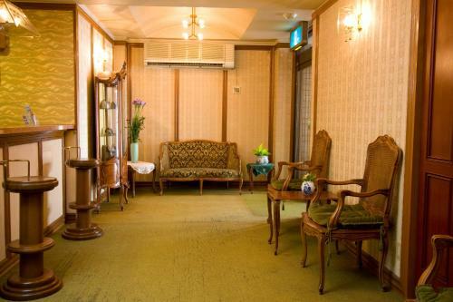 Shinseto Station Hotel