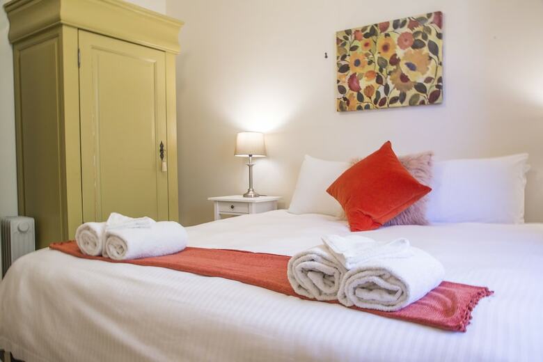 Mataro Cottage