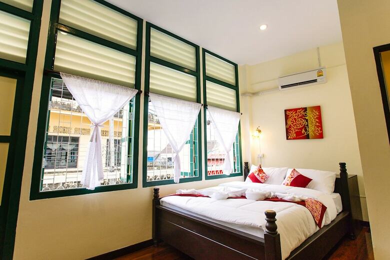 Hostal Srisomboon Hostel