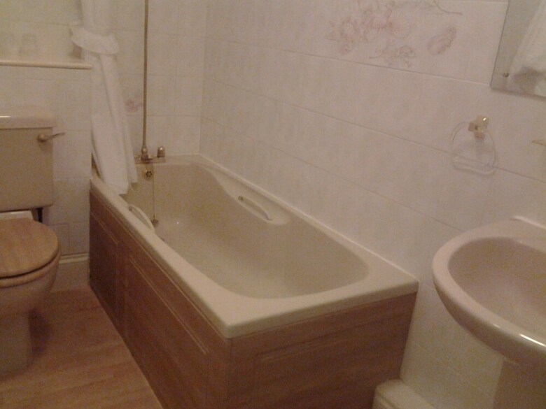 Bed & Breakfast Rolles Court