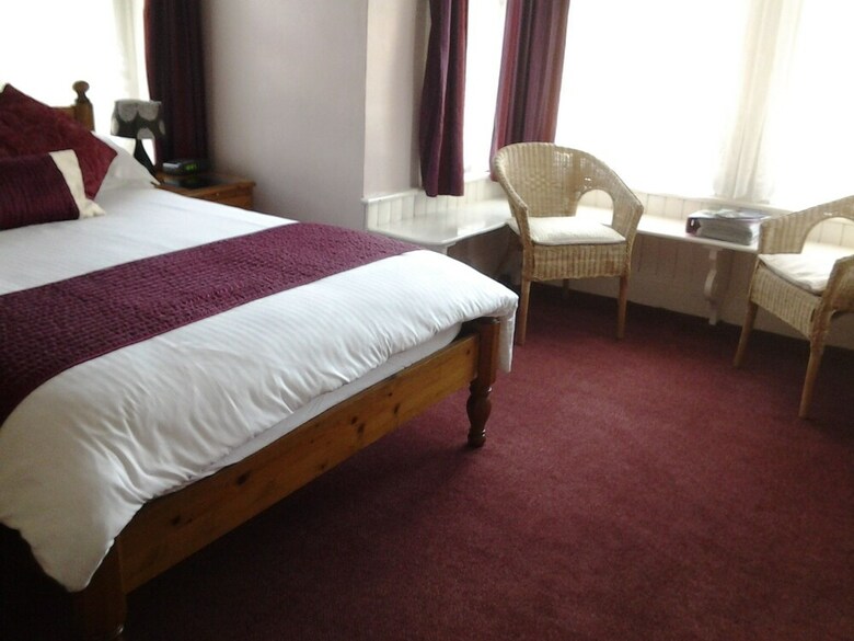 Bed & Breakfast Rolles Court