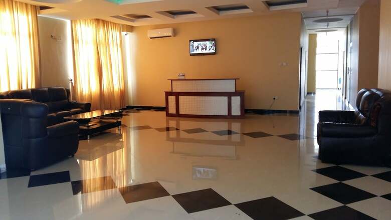 Hotreef Hotel