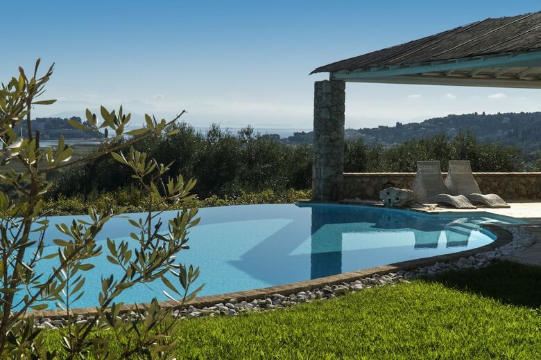 Luxury Villa Piedra