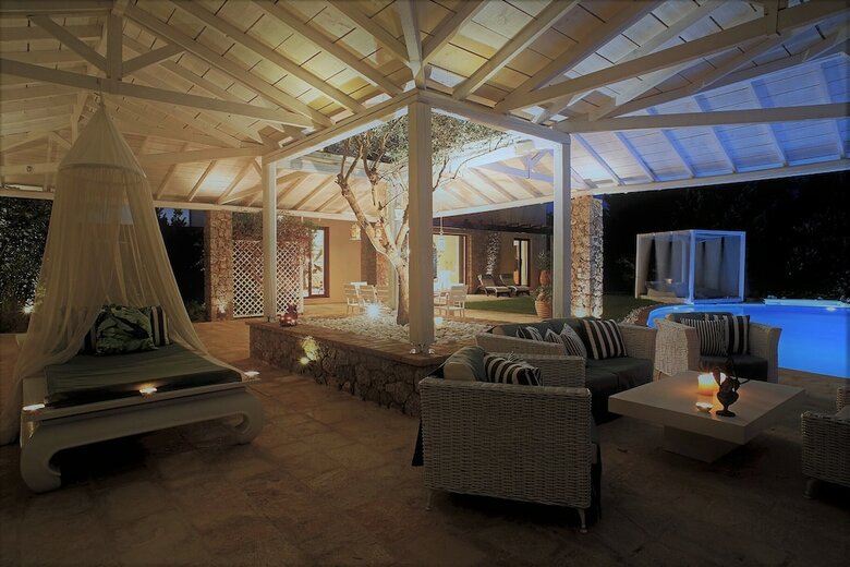 Luxury Villa Piedra