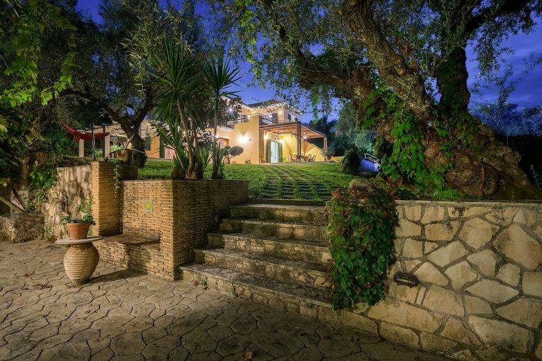 Villa Nina Residence