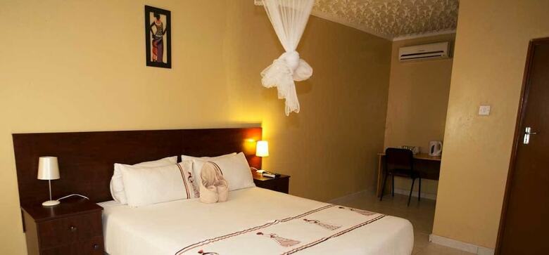 Nkanga Hotel