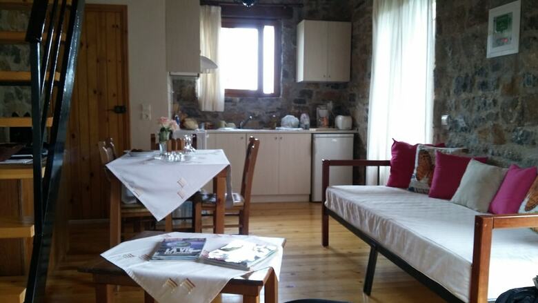 Stratos Villas