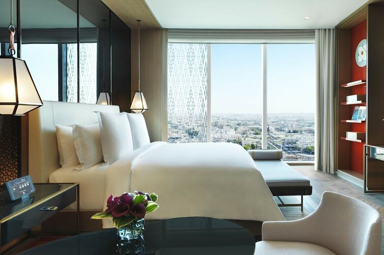 Four Seasons Hotel Kuwait At Burj Alshaya