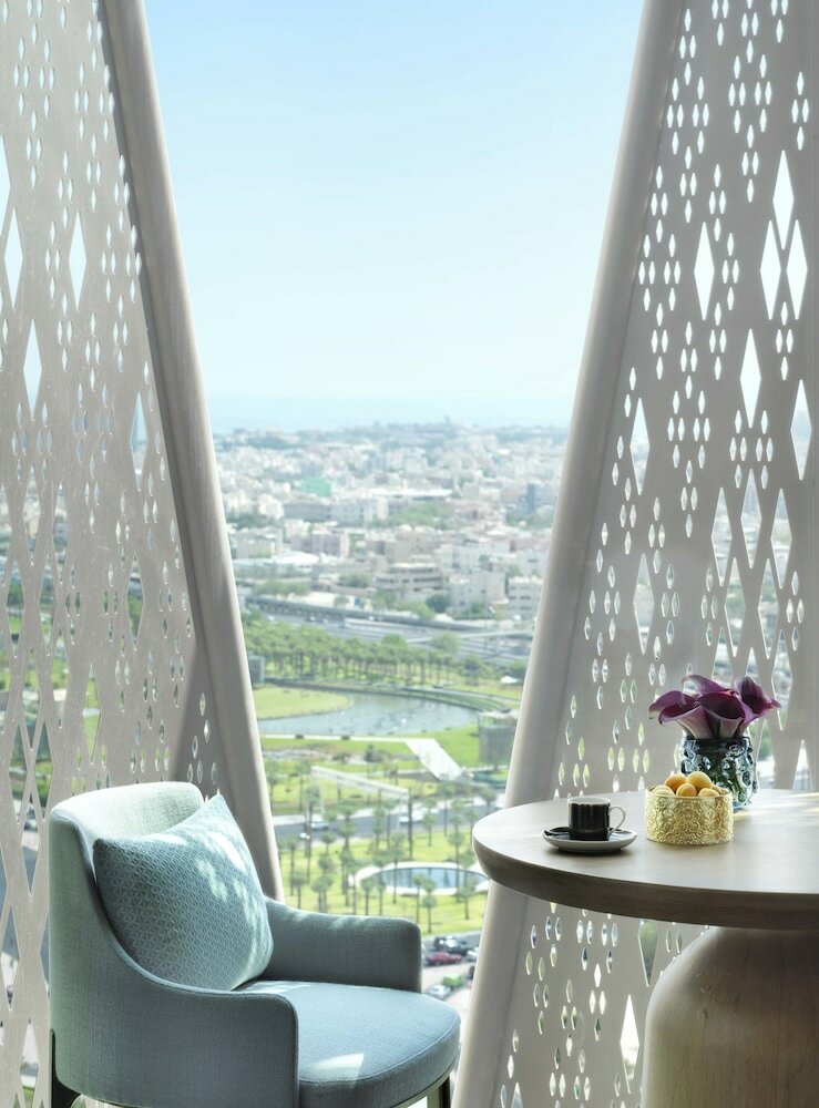 Four Seasons Hotel Kuwait At Burj Alshaya