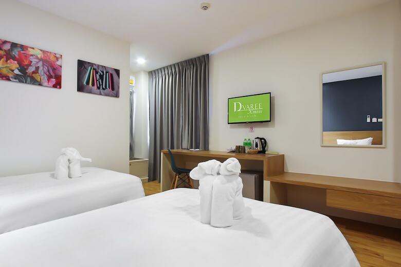 Hotel D Varee Xpress Pula Silom