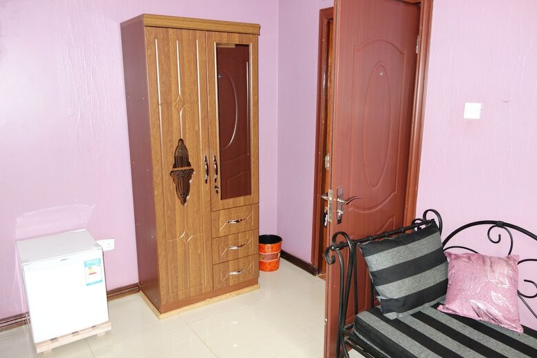 Impala Suites Hotel