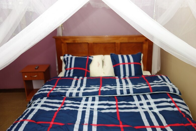 Impala Suites Hotel