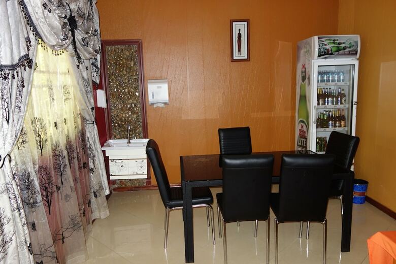 Impala Suites Hotel