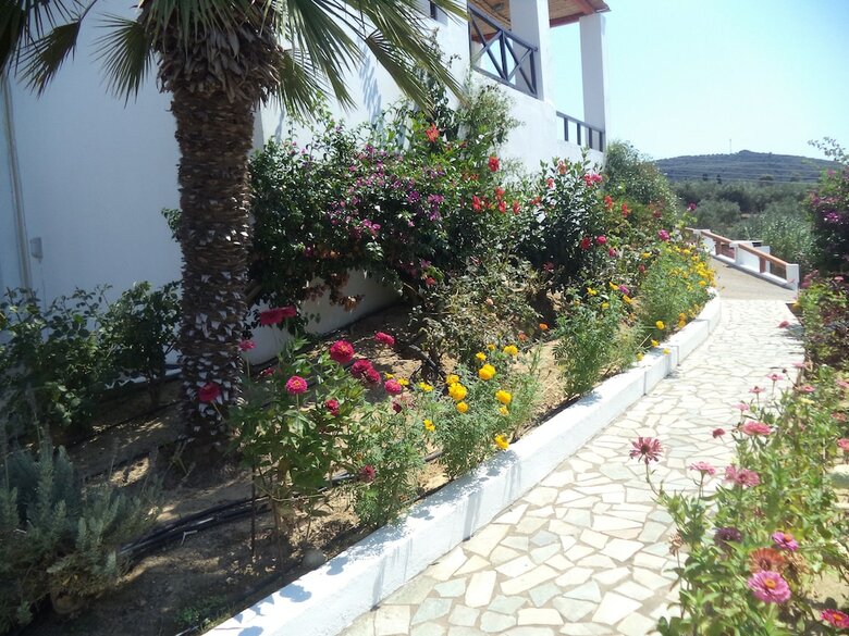 Apartamentos Ilis Villas