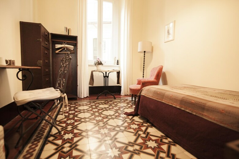 Le Flaneur Bed And Breakfast
