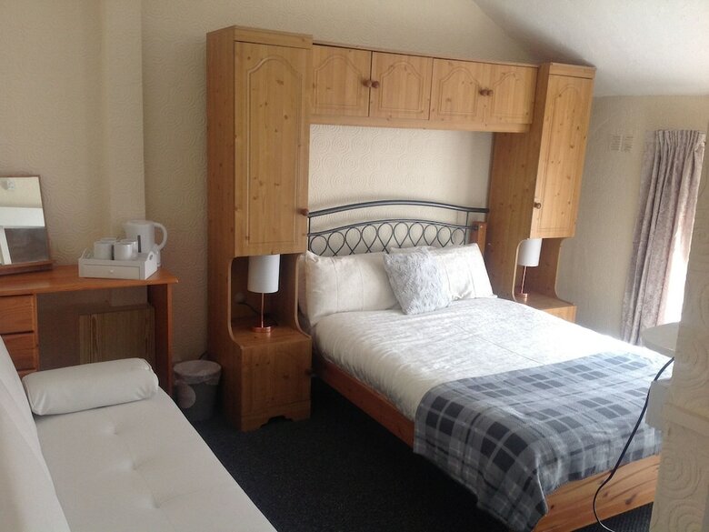Bed & Breakfast Talbot House Hotel