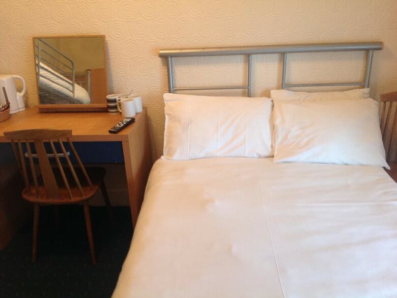 Bed & Breakfast Talbot House Hotel