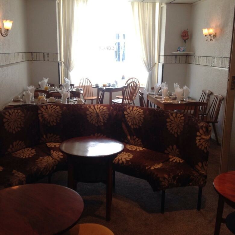 Bed & Breakfast Talbot House Hotel
