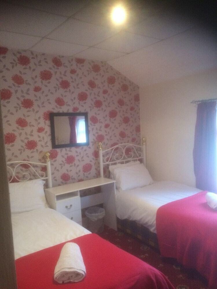 Bed & Breakfast Talbot House Hotel
