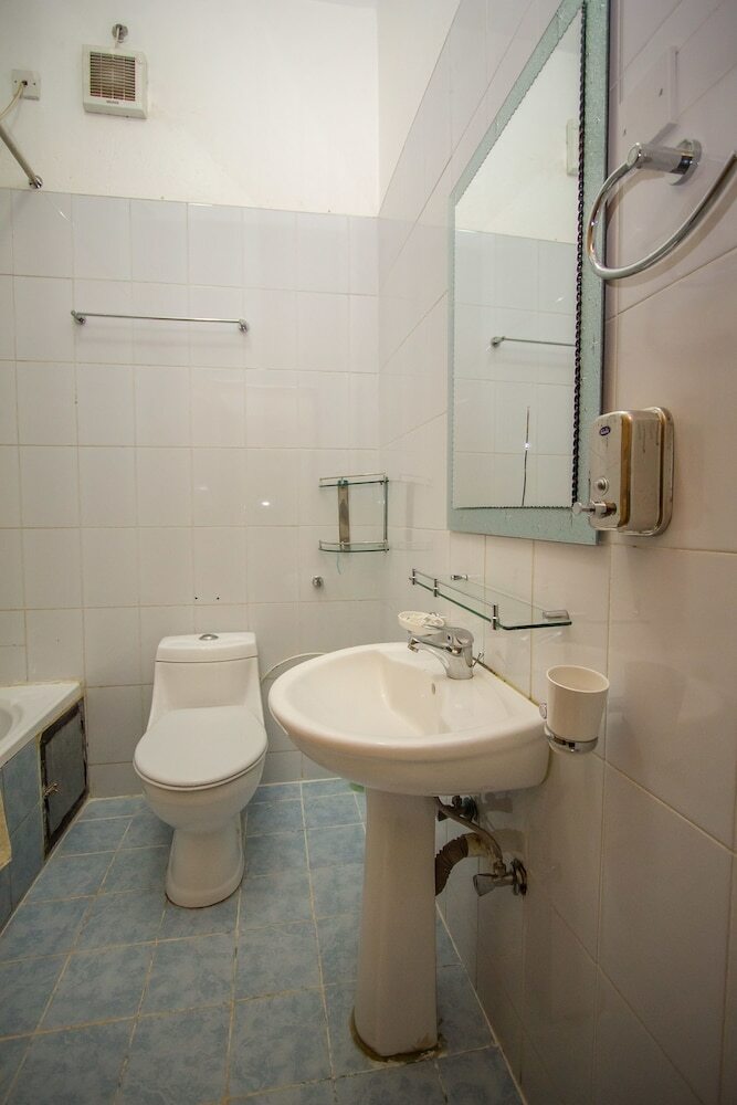 Hibis Hotel