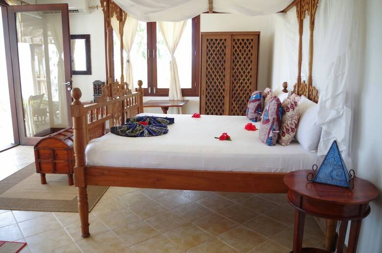 Bed & Breakfast Karabai Villa
