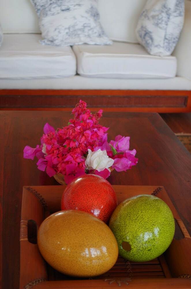 Bed & Breakfast Karabai Villa