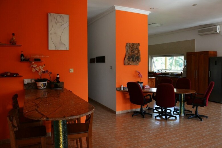 Hotel Hilltop Boosa