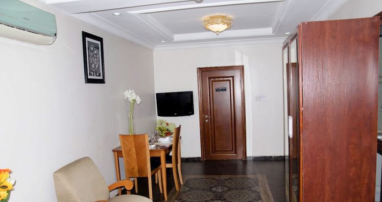 Aparthotel Casa Valleta Guest House & Apartments
