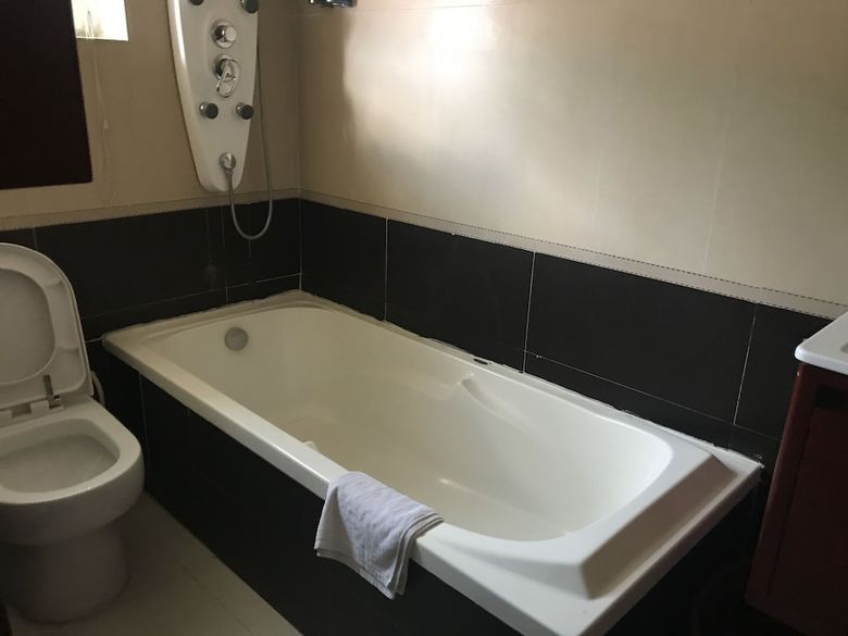 Aparthotel Casa Valleta Guest House & Apartments