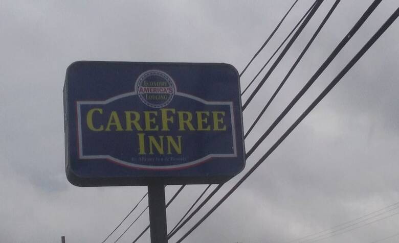 Hotel Carefree Inn
