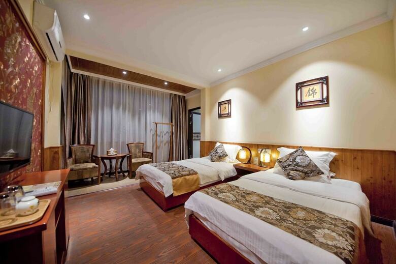 Hostal Parkside Hostel