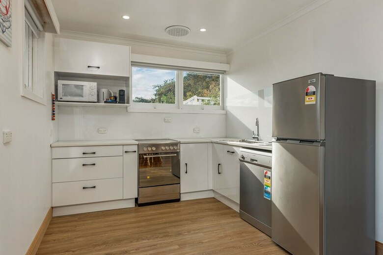 Long Beach House Apartments Sandy Bay