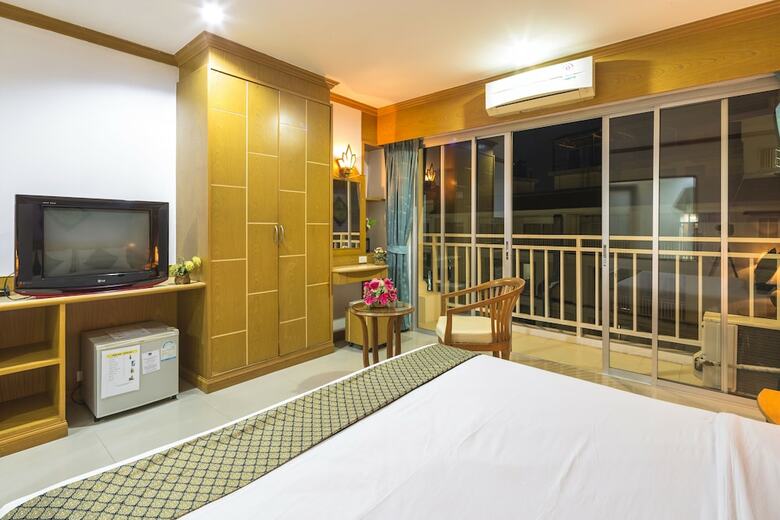 Azure Phuket Hotel