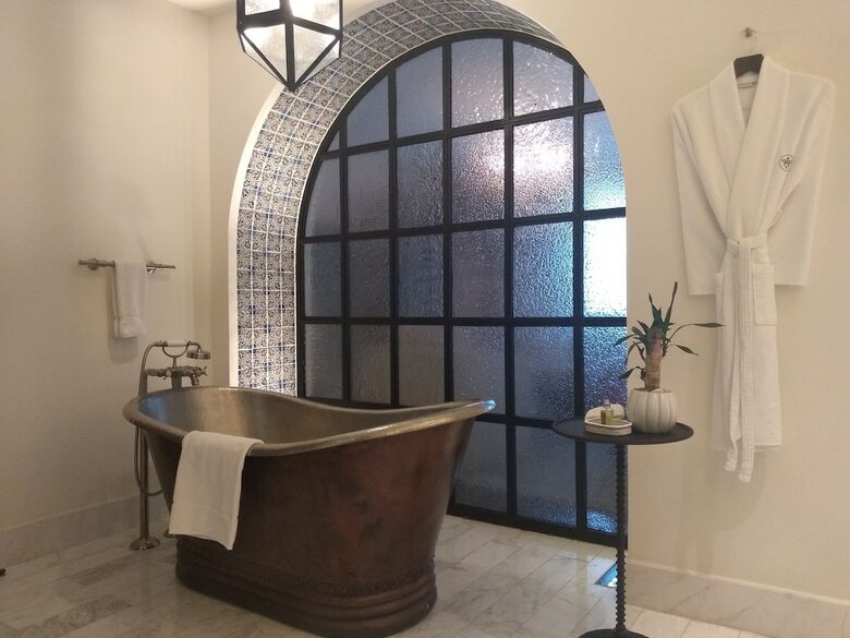 Azul Talavera Hotel